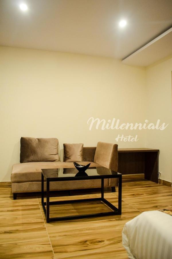 Millennials Hotel Anekal Esterno foto